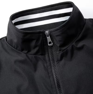 Boys' Casual Sport Two-Piece Set Suitable for Spring & Autumn Featuring a Stand-up Collar Jacket &Cuffed Pants with Contrasting - Product Image 4