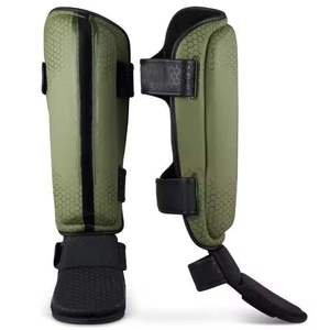 Protège-tibias et protège-pieds en cuir PU et EVA Five B MMA pour boxe, arts martiaux, Muay Thai et kickboxing - Product Image 2