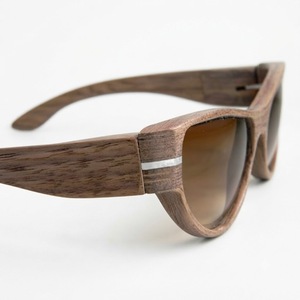 Retro Wood Eyeglasses <b>Frames</b> For Men & Women Vintage <b>Round</b> Design For All Face Shapes Custom Logo Eco-Friendly Optical Eyewear - Product Image 3