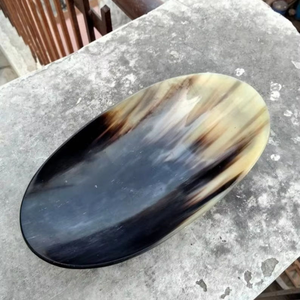 ชามสลัดและผลไม้ทำจากเขาควาย ดีไซน์แบบดั้งเดิม ทำด้วยมืออย่างประณีต - Product Image 1