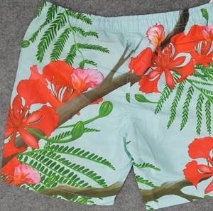 Pantalones cortos de playa informales para hombre superventas al por mayor secado rápido ajustados transpirables de alta calidad con estampado floral traje de baño sublimado - Product Image 2
