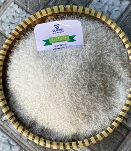 Riz brisé 100% Vietnam, nouvelle récolte, vente en gros, export direct, incluant des variétés de riz dur blanc et de riz gluant à grains longs - Product Image 1