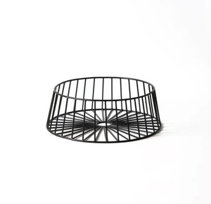 Modern Black Metal Wire Fruit Basket Decorative <b>Tabletop</b> Fruit Holder Contemporary Kitchen <b>Storage</b> Organizer - Product Image 1