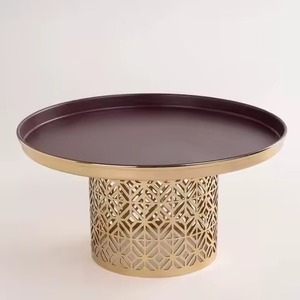 Soporte Metálico Contemporáneo para Pasteles y Postres, Exhibidor de Cupcakes, Diseño Elegante para Eventos de Boda - Product Image 2