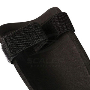 สนับแข้งฟุตบอลประสิทธิภาพสูง วัสดุ EVA น้ำหนักเบา ออกแบบมาเพื่อการป้องกันสำหรับผู้เล่นผู้ใหญ่ - Product Image 6