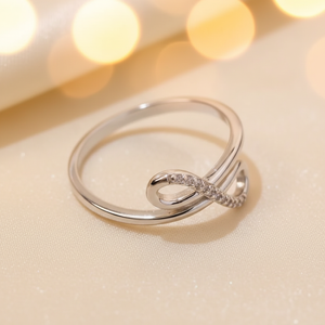 Anillo de compromiso y aniversario de boda de plata de ley 925 con circonita cúbica y diseño de infinito cruzado, deslumbrante y moderno para mujer, 0.10 - Product Image 6