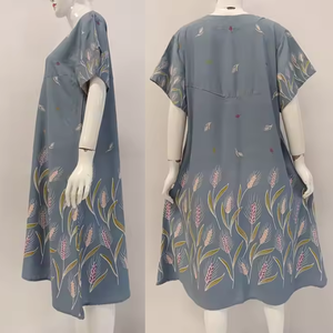 Robe de soirée/formelle simple et modeste pour femmes par Chrysanta, 100% rayonne, sans manches, longueur au sol - Product Image 3