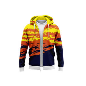 Sweat à capuche zippé sérigraphié, design tendance et élégant pour tenues décontractées - Product Image 1