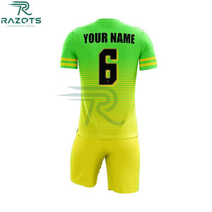Shorts de football respirants de qualité supérieure, fabriqués avec soin, dernière collection, personnalisables pour hommes - Product Image 5