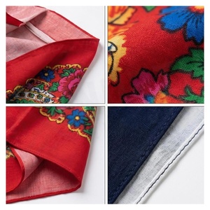 Pañuelo Cuadrado de Seda 100% para Mujer NORTH APPROACH, Estampado Digital Floral, Elegante, Multifuncional, para Uso en Exteriores, Accesorio de Moda - Product Image 4