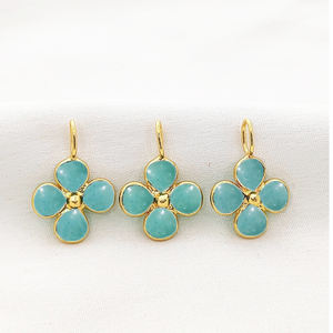 Colgante de Amazonita en Forma de Trébol de 5mm, Colgante de Amazonita Lisa en Forma de Trébol con Aro de 7x5mm, Dijes de Piedras Preciosas Chapados en Oro - Product Image 1