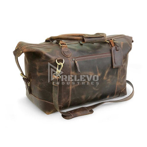 Bolsa de Viaje Multifuncional de Cuero de 35L con Compartimento Acolchado para Portátil y Bolsillo para Tablet - Product Image 6