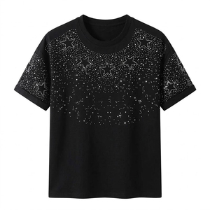 เสื้อยืดคอกลมทรงปกติสำหรับผู้ชาย OEM ซักได้ ทนทาน ใช้งานได้หลากหลาย แขนสั้น โลโก้ด้านหน้าประดับด้วยคริสตัล เป็นมิตรต่อสิ่งแวดล้อม แห้งเร็ว ผลิตจากวัสดุออร์แกนิค - Product Image 1