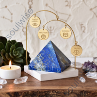 Pyramide en cristal de lapis-lazuli naturel, pierre bleue sculptée par SoulWise du Maharashtra, pour la décoration et les cadeaux d'affaires