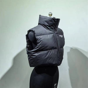 Chaleco Acolchado Personalizado en Negro, Azul Claro y Gris para Hombre, Ropa de Calle con Protección Contra el Viento y Cierre de Cremallera - Product Image 6