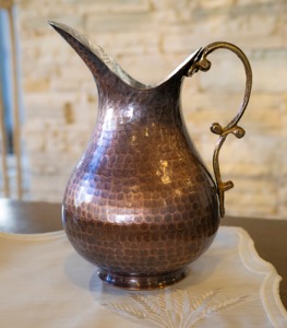 Jarra de Agua de Cobre Cognac, Jarra de Agua de Cobre de Primera Calidad con Acabado Liso, Jarra de Agua de Cobre Personalizada, Artículo al por Mayor de Fábrica, Jarra de Cobre - Product Image 1