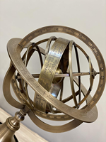 Messing-Sternenkugel mit dunklem Holzsockel, antike astronomische Armillary-Globus-Kugel für Schreibtisch, Büro, Bibliothek, Heimdekoration
