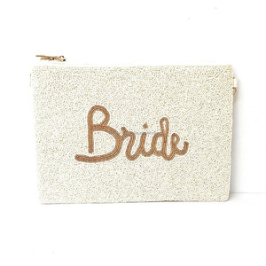 Bolso de mano con cremallera para maquillaje nupcial blanco hecho a mano, bolso de mano plegable para boda, regalo de tamaño personalizado, bolso informal para despedida de soltera - Product Image 1