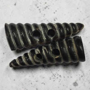 Broches Artesanales de Cuerno de Búfalo Negro, Cierres Duraderos para Prendas al Mejor Precio - Product Image 6