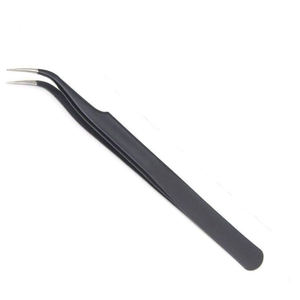 Pince à épiler professionnelle en acier inoxydable durable avec pointe dentelée lisse pour usage en salon, personnalisable - Product Image 1