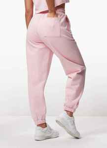 ชุดวอร์มผู้หญิงแบบกำหนดเอง เสื้อฮู้ดแบบสวมหัวสองชิ้นและกางเกงจ็อกเกอร์ ชุดลำลองสำหรับเล่นกีฬา ชุดสองชิ้นผ้าฟลีซ เสื้อฮู้ดโอเวอร์ไซส์สำหรับผู้หญิง - Product Image 5