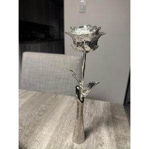 Rosa eterna de lujo hecha a mano con baño de plata, regalo para el 25.º aniversario y el Día de San Valentín con elegante caja de presentación - Product Image 2
