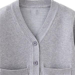 Cardigan en tricot blanc léger à manches longues et col en V pour filles, avec poches, idéal pour la rentrée scolaire - Product Image 6