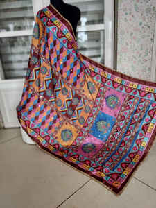 Nouveau Fantaisie À La Main Broderie Miroir Travail Pakistanais Soie Dupattas Bohème Broderie À La Main Coloré Dupattas Pour Les Femmes Vêtements - Product Image 3
