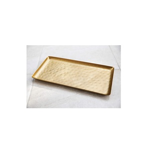 Plateau de service décoratif en métal doré, design minimaliste, pièce unique, pour la maison, les fêtes, les restaurants, de bonne qualité - Product Image 1