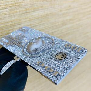 Colgante para Hombre con Moissanita Redonda de 5 Quilates, Plata de Ley 925, Nombre Personalizable, Chapado en Oro Rosa - Product Image 4