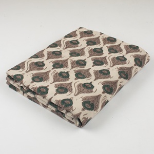 Tissus indiens imprimés à la main Dabu, imprimés à la cire florale, 100% coton pur et doux, pour la confection de robes - Product Image 1