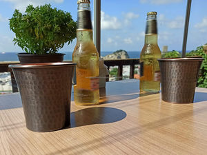 Verres en cuivre massif sans doublure faits à la main martelés tasses en métal pur de style antique pour servir des boissons froides ou une tasse à cocktails - Product Image 4