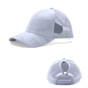 Casquette de baseball minimaliste réglable avec découpe arrière, légère et décontractée - Product Image 5