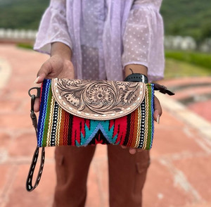 Nueva llegada estilo occidental mano Tooled cuero sillín manta muñequera embrague Venta caliente mano Tooled cosido monedero mujer cartera - Product Image 2