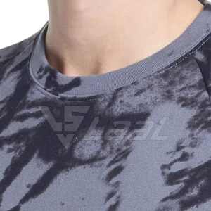 เสื้อสเวตเชิ้ตผ้าคอตตอนผสม สตรีทแวร์ OEM MOQ ต่ำ พร้อมโลโก้สั่งทำบนเสื้อสเวตเชิ้ต - Product Image 5