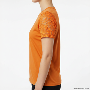 เสื้อยืดแขนสั้นคอกลมสีส้มสำหรับผู้หญิง ขายดี แต่งลูกไม้ที่แขน ระบายอากาศได้ดี เนื้อผ้าถัก สวมใส่สบายๆ สำหรับฤดูใบไม้ผลิและฤดูร้อน - Product Image 3