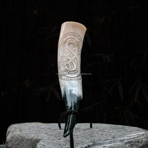 Corne à boire Viking polie à la main Meilleur prix Souvenir de style animal pour vin bière boissons froides de Falak World Export - Product Image 2