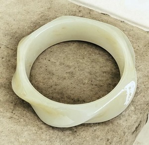 Brazaletes de Resina con Acabado Liso, Embalaje Estándar, Venta al por Mayor, Precio de Fábrica - Product Image 5