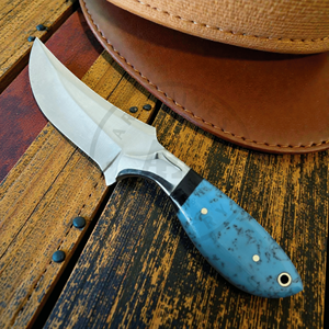 Cuchillo de caza vaquero de acero de Damasco hecho a mano, hoja fija, mango de resina acrílica, funda de cuero para exteriores, OEM - Product Image 6