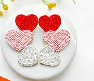 Pendientes de flores bordados a mano con cuentas de semillas, pendientes colgantes con borlas para mujer, de MD HANDICRAFTS - Product Image 2