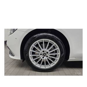 Mercedes-Benz Classe E E250 Exclusive Modèle mai 2023 avec boîte de vitesses automatique, sièges en cuir, caméra de recul, 45 383 km - Product Image 5