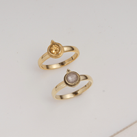 Bague en Citrine Naturelle Plaqué Or Laiton Sertie Clos Faite à la Main Pierre Ronde Bijou Glamour pour Femme Chrétienne Vente en Gros Bijoux Minimalistes