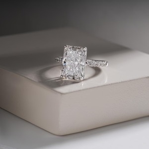 Wholesale Supply High Shine Moissanite Diamond <b>Ring</b> 18K <b>Gold</b> Plated Jewelry for Wedding and Anniversary Available For Sale - Product Image 4