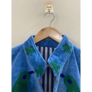 Veste en velours de coton tricoté brodée à la main pour femme, col mandarin, manches longues, motif floral d'automne, manteau ouvert sur le devant - Product Image 3