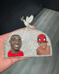 Colgante de Retrato Personalizado, Colgante de Retrato 3D con Incrustaciones de Diamantes para Hombre, Colgante de Retrato Esmaltado con Moissanita, Moissanita VVS GRA - Product Image 3