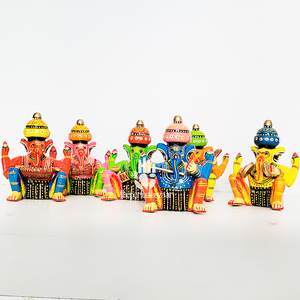 Juego de 5 figuras de madera de Ganesh Ji - Product Image 4