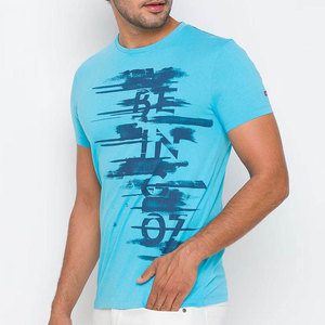 Camiseta de Manga Corta para Hombre, Color Azul Claro, Cuello Redondo, Estampado de Letras en la Parte Delantera, Corte Regular, Estilo Casual, 100% Algodón, Transpirable, de Secado Rápido - Product Image 3