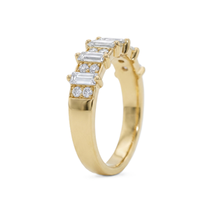 Nouvelle conception de bague de luxe avec diamants de laboratoire ronds et baguettes alternées, en or massif 10K 14K, sertie de griffes, bijou de mariage affirmé, bague minimaliste - Product Image 4