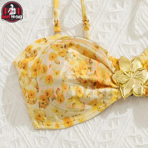 Tendances estivales : style de vacances simple et décontracté avec des imprimés floraux aléatoires, parfait pour les jeunes femmes, tenue de plage. - Product Image 4