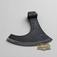 Tête de hache en fer forgé à la main avec lame large et courbée, finition noire rustique, tête de hache robuste et durable pour le travail du bois et l'artisanat